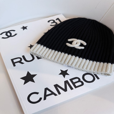 全新✨Chanel✨2026年秋冬新款 AAC340 黑白配色羊絨冷帽針織帽毛線帽
