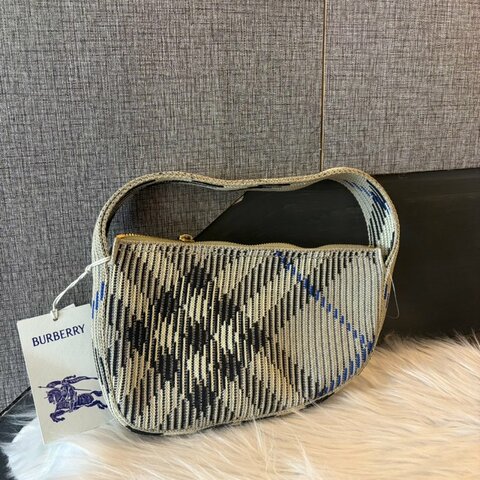 BURBERRY 黑灰針織肩背包