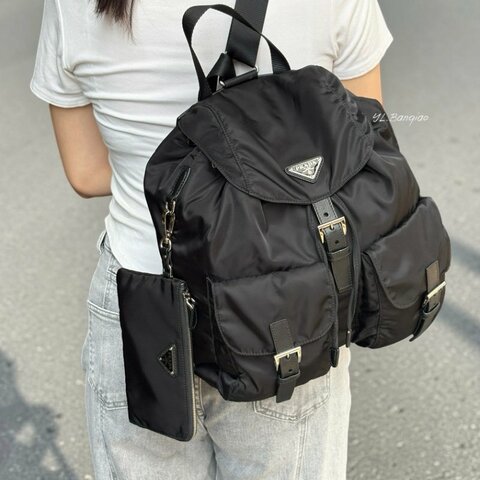 S5676-PRADA Re-Nylon黑尼龍中型後背包
