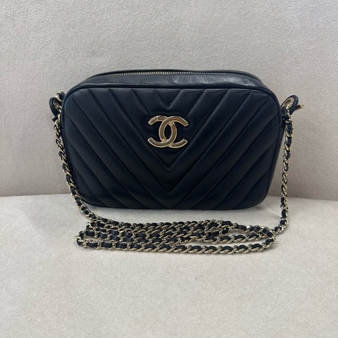 chanel 香奈兒 黑色金扣相機包 單肩斜挎包