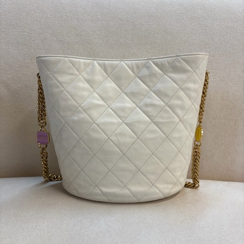 CHANEL   香奈兒   22p Hobo白色單肩嬉皮包 芯片款