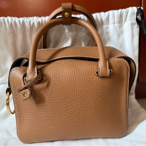 Delvaux cool box mini 金棕 啡色