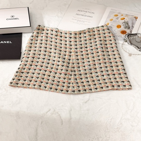 Chanel Tweed短裙