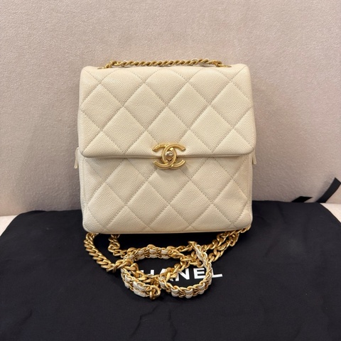 Chanel   香奈兒 Ado白色荔枝牛皮雙肩包   芯片款