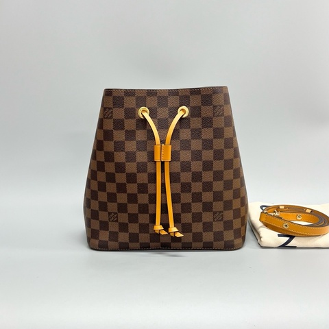 Louis Vuitton 路易威登 棕棋盤格Neonoe抽繩水桶單肩包 尺寸：26*26cm 附件：肩帶 塵袋