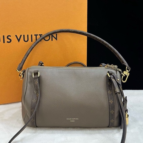 Louis Vuitton 路易威登 Express小號枕頭包 灰色牛皮