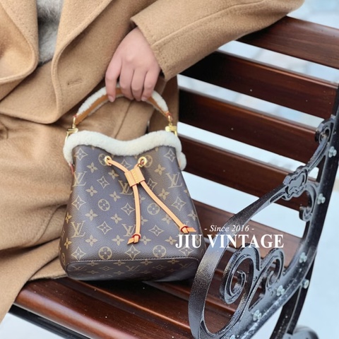 Louis Vuitton • 經典老花拼毛絨Noe Bb水桶包 芯片款✨