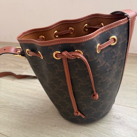 8.5成新 Celine 水桶包