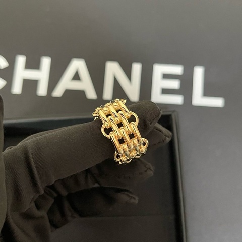 CHANEL 香奈兒金色鏤空戒指S碼
