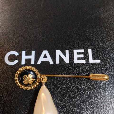 Chanel Vintage 90年幸運草珍珠胸針