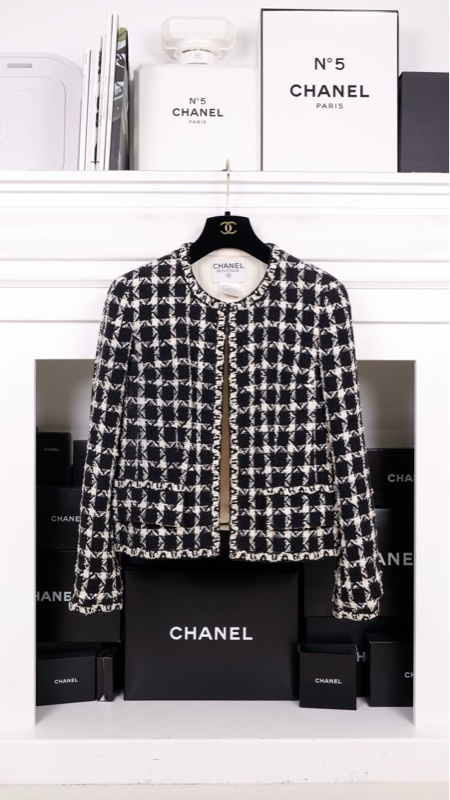 Chanel 98年黑白格纹千鸟格两口袋圆领外套