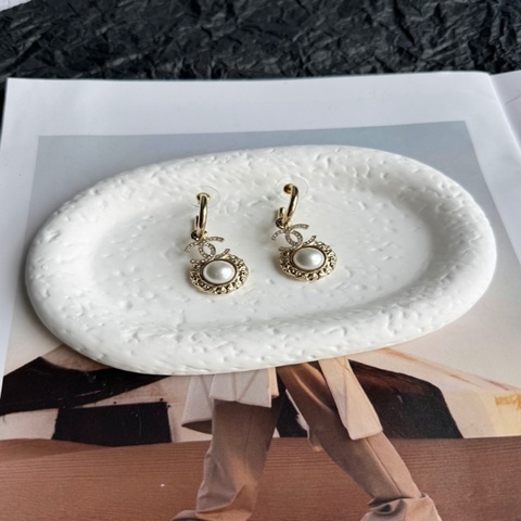 Chanel 香奈兒22c巴洛克熔岩雙c珍珠耳釘