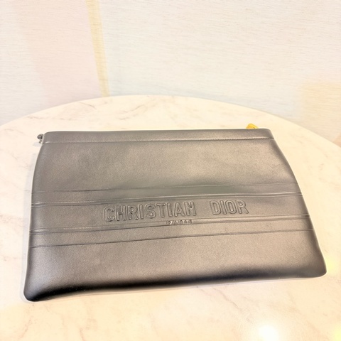 Dior 黑牛皮 montaigne30 手拿包