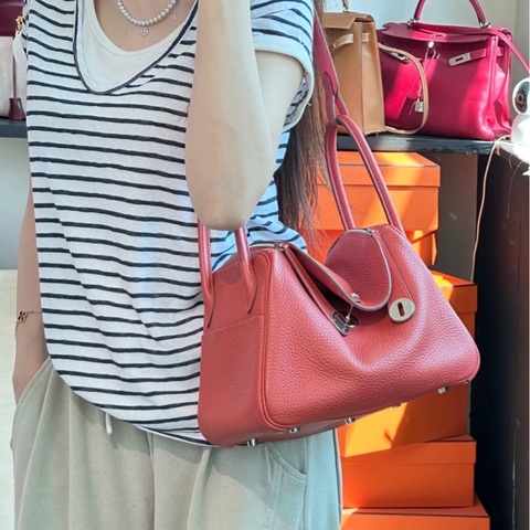 【震撼撿漏✨全網最低價】Hermes/愛馬仕  lindy26 紅色銀扣