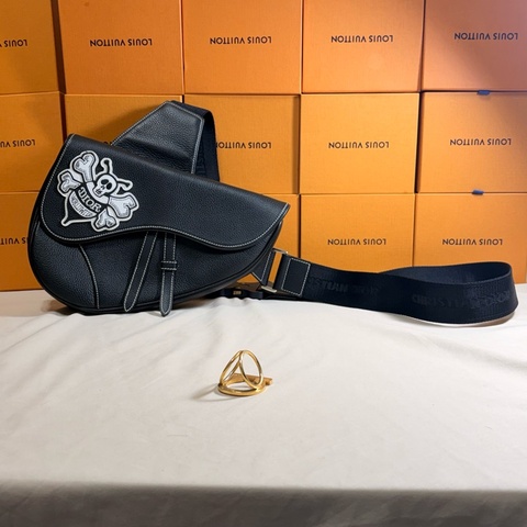 ‼️限時驚喜 收藏等級 Dior 迪奧x stuccy聯名 黑大馬鞍包 肩背包 斜背包 腰包 胸包 Christian Dior