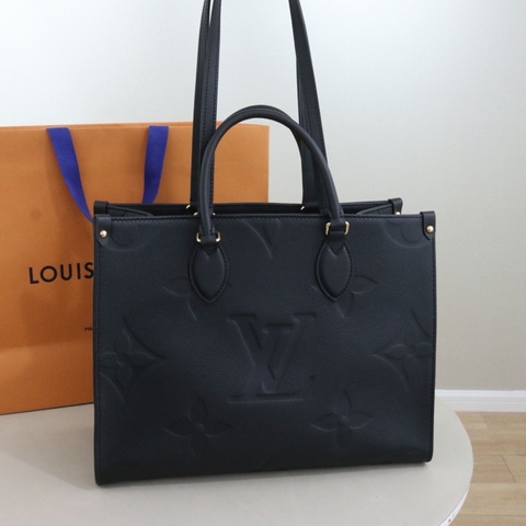 99新Louis Vuitton 路易威登 Onthego 中號，全皮黑色