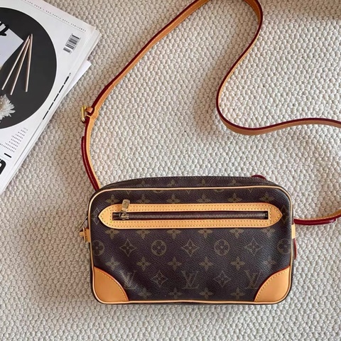 【震撼撿漏價✨全網最低價】Louis Vuitton/LV  開口笑手拿包相機包斜挎包