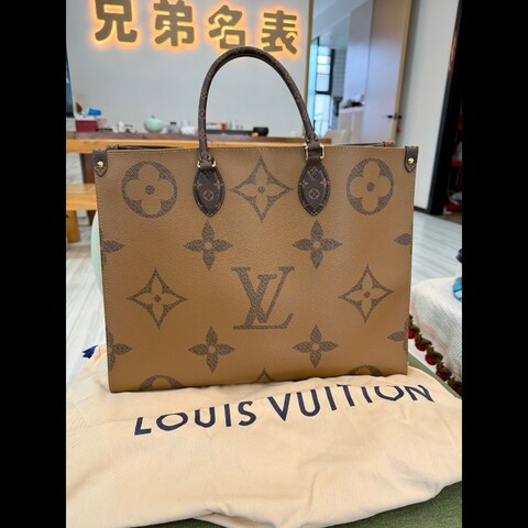 LV Onthego 托特大號購物袋，純晶片款