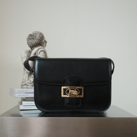 CELINE vintage 1970-80s 思琳 經典馬車扣平滑牛皮風琴肩背包 側邊凱旋門釦環