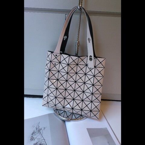 Issey BAOBAO 淺粉色 小號購物包 7×7