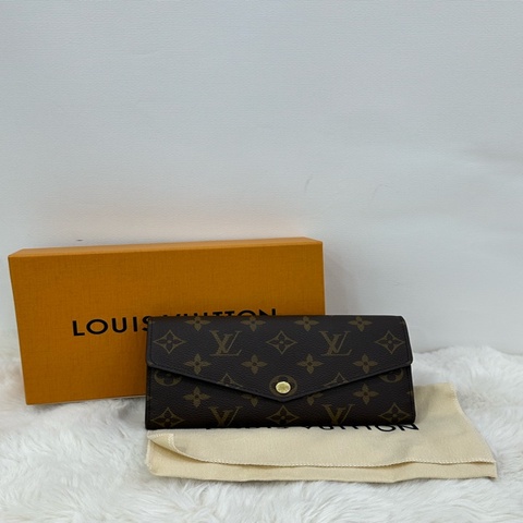 LV Louis Vuitton 路易威登 經典老花長款錢包 Monogram花紋，芯片款