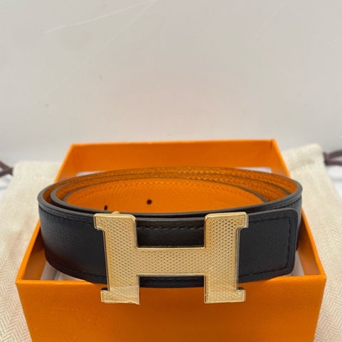 未使用 HERMES 愛馬仕H腰帶黑拼橘色，金色荔枝扣750*24