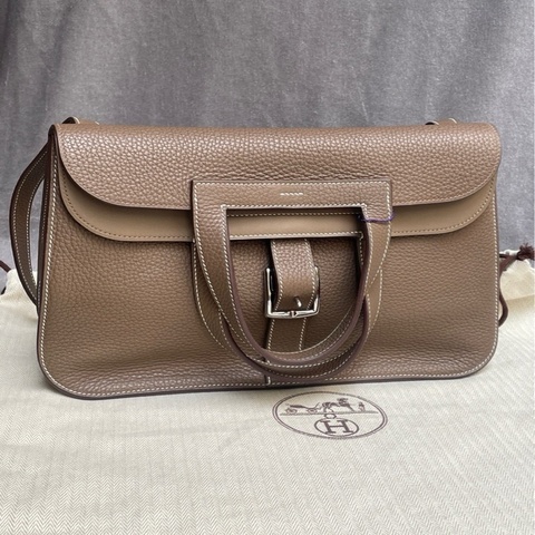 Hermes 愛馬仕 Halzan31 大象灰銀扣  D刻19年 尺寸：31*20*10