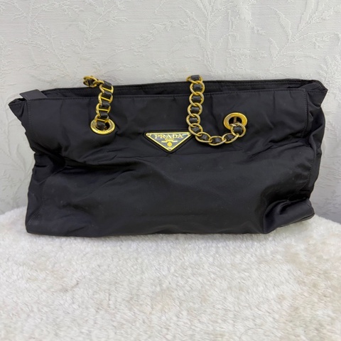 Prada Re-Edition 2005 women’s shoulder bag