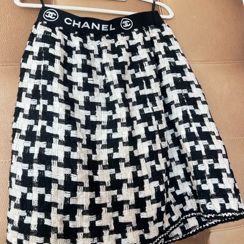 Chanel短裙36碼