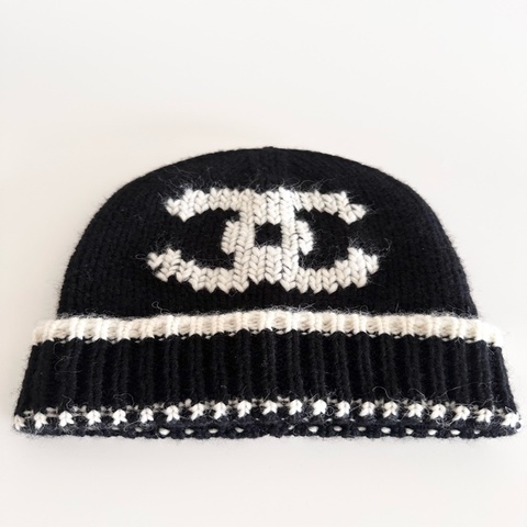 Chanel 香奈兒毛帽 26A