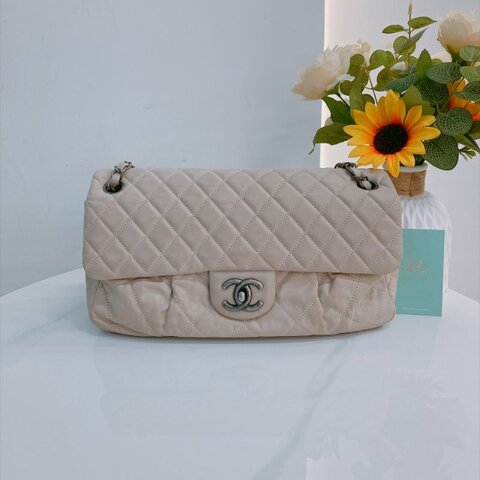 MS0814	Chanel 香奈兒大號單肩鍊帶包包 Chic Flap Bag 28cm Calfskin Beige x PHW