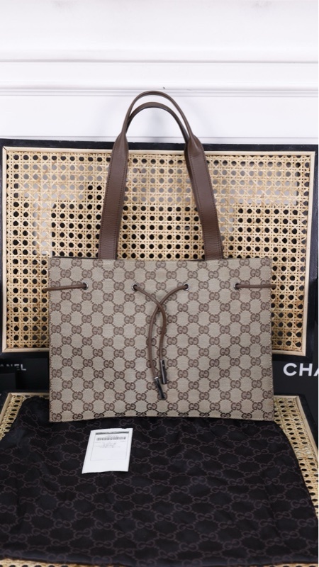 Gucci棕色老花帆布tote包手提包