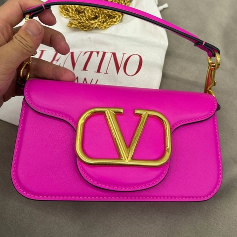 Valentino華倫天奴Loco法棍包 芭比粉
