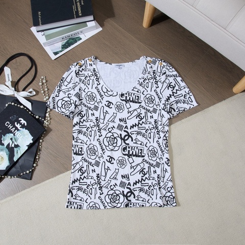 CHANEL 19A黑白塗鴉印花短袖
