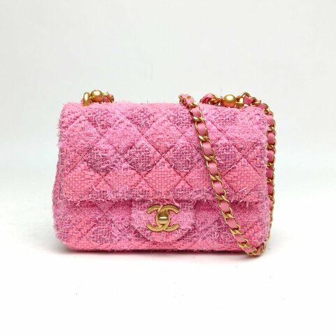 CHANEL 粉色毛呢晶片金扣24P編織珍珠鏈條方胖子肩背包
