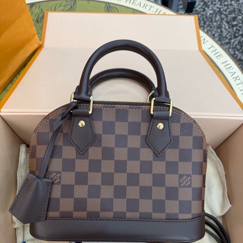 LV 貝殼包alma bb棋盤格芯片款 附件：鎖 鑰匙 肩帶 塵袋 盒子