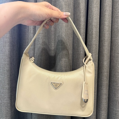 Prada 2000 prada hobo 全新 沙色 奶茶色 沙漠色 沙漠棕