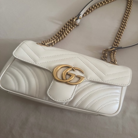 Gucci marmont mini 白色