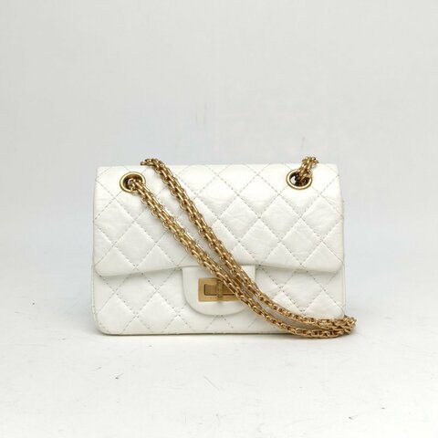 CHANEL 2.55口蓋包迷你白色牛皮革晶片開金扣肩背包