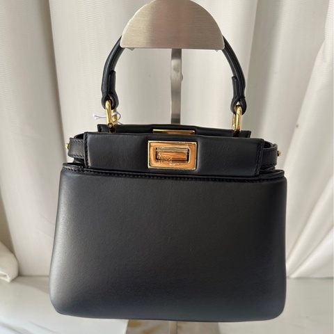 芬迪 Fendi 黑金 新款 peekaboo 底長20