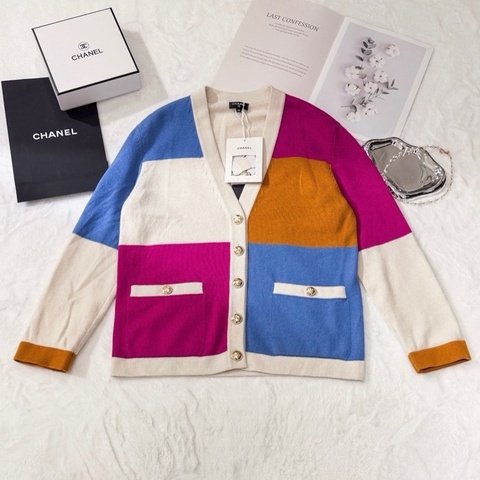 Chanel 20K Cardigan 彩色外套