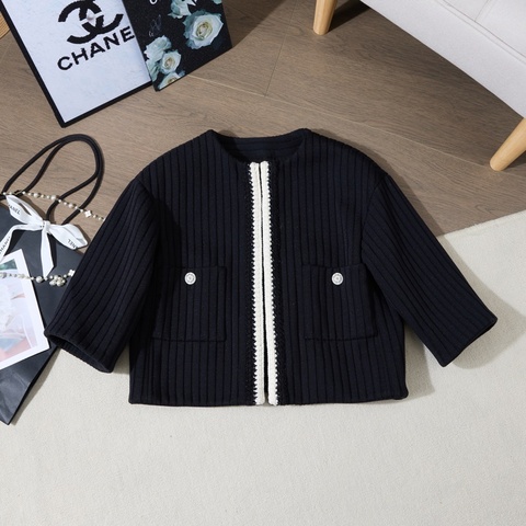 Chanel Jacket 黑色豎紋短款外套