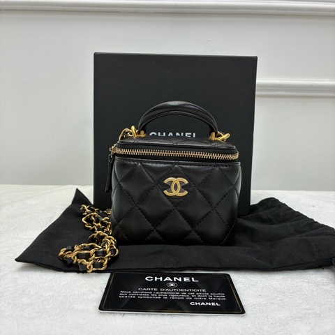 Chanel Vanity Case 黑色羊皮小廢包