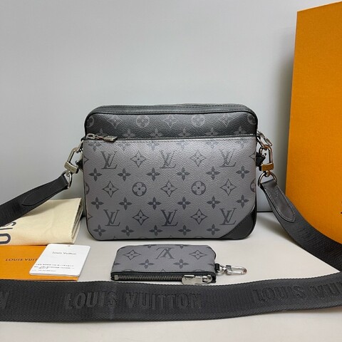 Louis Vuitton 男士 Trio黑武士黑老花三合一