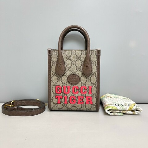 Gucci retro老花字母印花琴譜包