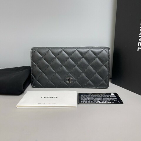 全套 Chanel cf黑銀全皮菱格長款銀包