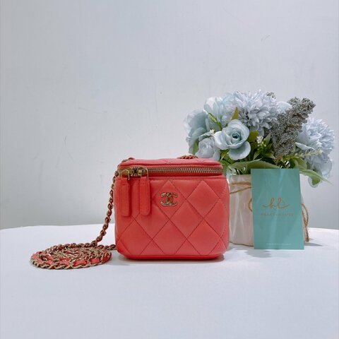 TW4967	Chanel 香奈兒迷你小盒子鍊帶包包 MIni Vanity Case Hot Pink x GHW