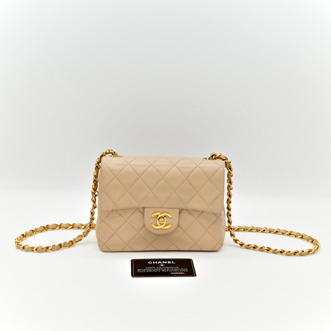 Chanel 香奈兒  米杏色 方胖子 Square Mini 17cm 鍊帶包 經典菱格紋 羊皮 斜背包