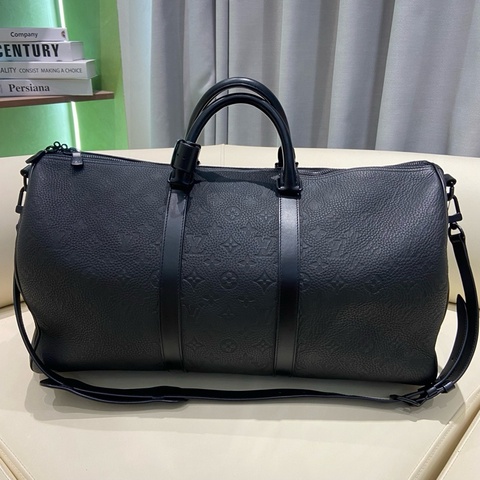 Louis Vuitton 路易威登 黑色全皮壓紋經典款Keepall50旅行袋，配件，鎖鑰匙，手柄環，