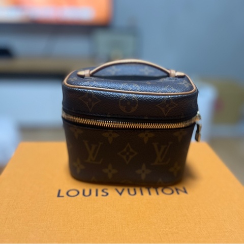 LV Nice Nano 化妝包 晶片款